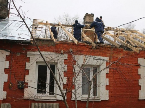 Жительнице Авдеевка помогают восстановить сгоревшее жилье (ФОТО + ВИДЕО)
