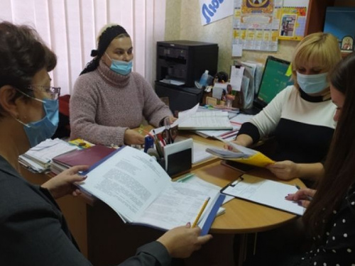 В Авдеевке контролируют ход воспитательной работы в учебных заведениях