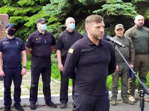 В Авдіївці рятувальникам ДСНС за допомогу у відновлюванні пошкоджених обстрілами будинків вручили грамоти і нагороди