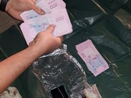 Скандал на КПВВ: В Донецкой области на взятке в 48 тысяч задержали налоговика