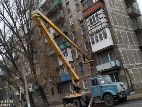 Несмотря на праздники, работа кипит