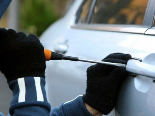 Авдеевские правоохранители разоблачили угонщика