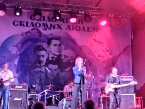 В Авдіївці відшумів мандрівний фестиваль "З країни в Україну" (ФОТО)