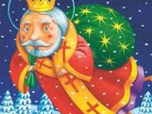 Ко Дню Святого Николая дети Авдеевки получают подарки от неизвестного благотворителя