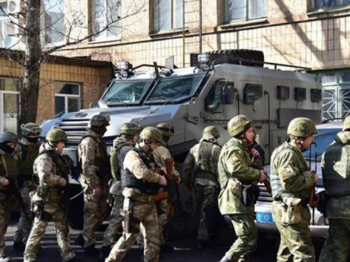  Четверо украинских военнослужащих получили ранения в зоне АТО, - Штаб