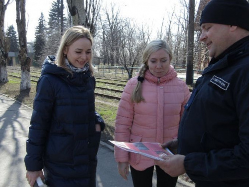 Мешканців Авдіївки закликають обмежити відвідування ставків, лісосмуг, дачних будинків та кладовищ