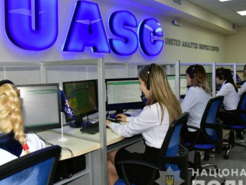 Колл-центр – эффективное связывающее звено между жителями и полицией Донетчины