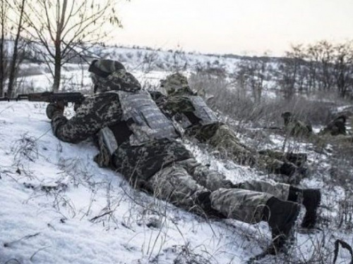В  ООС зафиксировали восемь обстрелов, ранен один боец