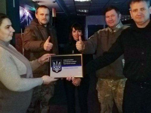 Уже третье заведение в Авдеевке присоединилось к проекту "Тонкая синяя линия"