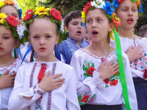 Авдіївка святкує День вишиванки (ФОТОРЕПОРТАЖ)