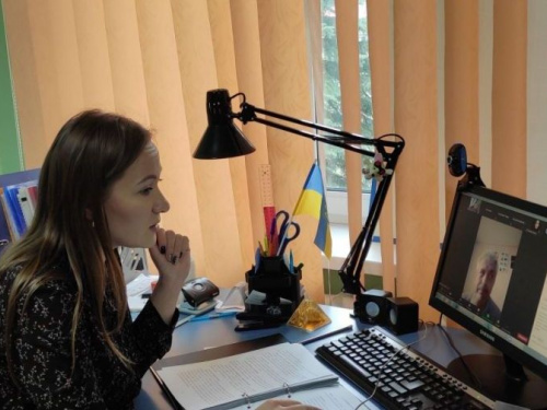 В Авдіївському міському центрі зайнятості пройшов вебінар для безробітних громадян з числа внутрішньо переміщених осіб