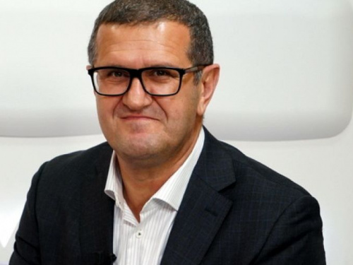 Народный депутат Украины Муса Магомедов прокомментировал вопрос всеукраинского опроса о Донбассе