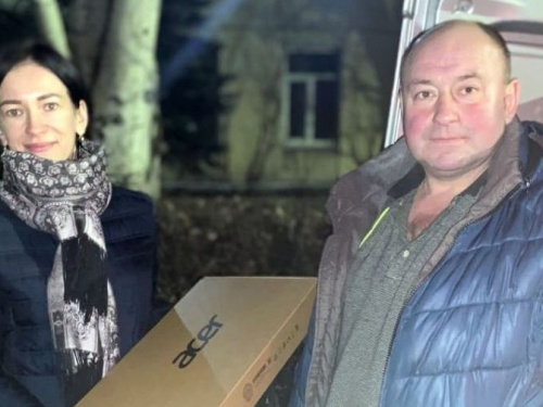На цьому тижні в рамках проєкту «Ноутбук кожному вчителю» гаджети доставлять у Покровський район