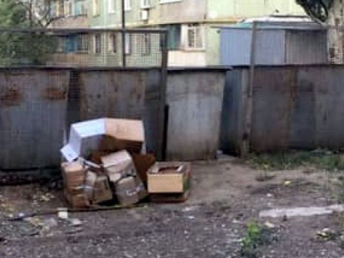 Коммунальщики напомнили авдеевцам правила обращения со строительным мусором и бытовыми отходами 