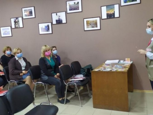 Для представників служб міста провели майстер-клас з подолання стресу