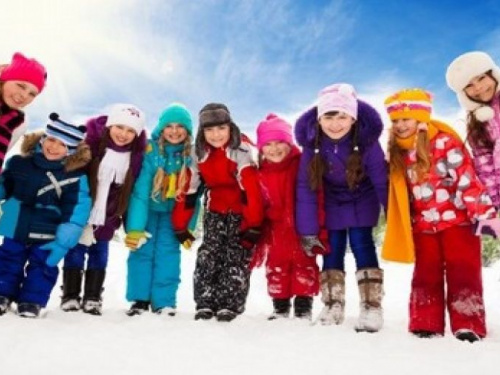 Дети из Авдеевки могут отдохнуть в «Артеке» и «Молодой гвардии»