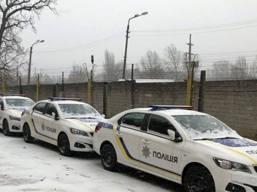 Украинские полицейские пересели на Peugeot