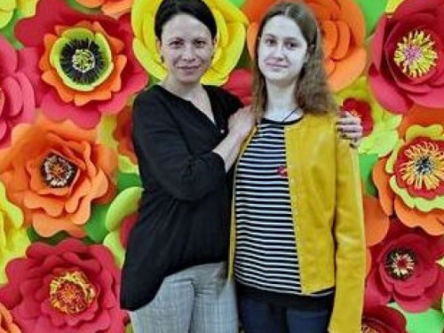 "Бахмутська весна" принесла перемогу юній вокалістці з Авдіївки