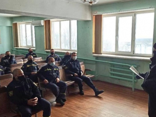 Авдіївські поліцейські зустрілися із водіями ДСНС