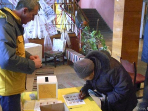 Донбасс выбирает: Иван и Алена Маслюк из Авдеевки в списке претендентов на звание лучшего волонтера