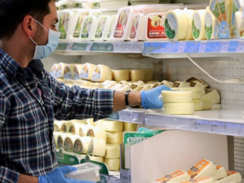 Украинцы существенно уменьшили расходы: на чем экономят