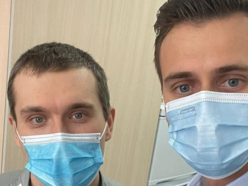 В Украине сделали первую прививку против COVID-19 - как прошла вакцинация