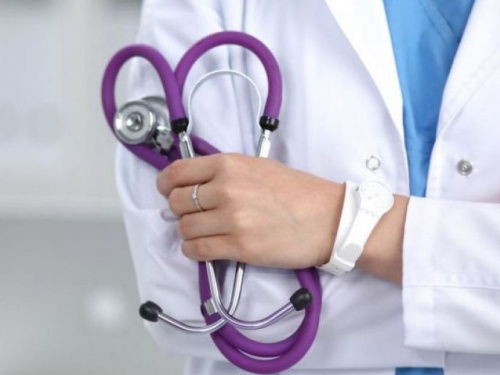 Медикам Авдеевки обещают повысить зарплату