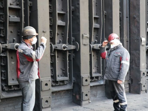 Метинвест направил на обеспечение безопасности сотрудников АКХЗ 2,5 миллиона гривен.