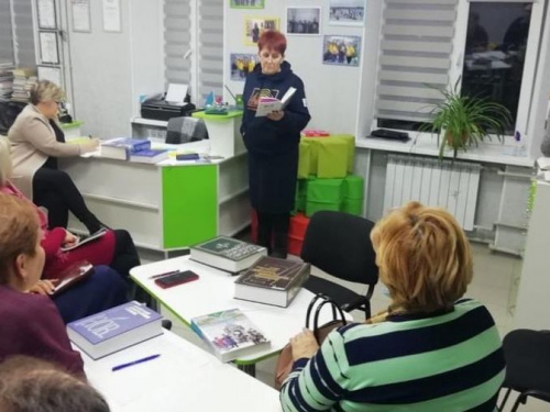 Тепер авдіївці можуть «підтягнути» знання української: проведено перше засідання розмовного клубу