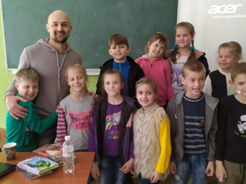 Авдіївська малеча занурилась у світ дитячих казок (ФОТО)