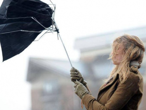 По Донетчине «гуляют» сильные ветра