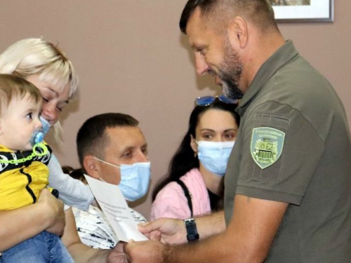 В Авдіївці багатодітні родини отримали корисні подарунки до дня міста