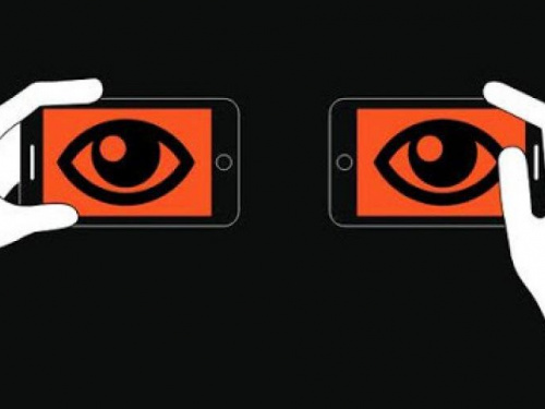 Полиция хочет получить доступ к смартфонам украинцев