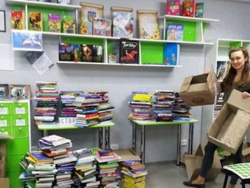 Авдіївську міську бібліотеку поповнили сучасні книги