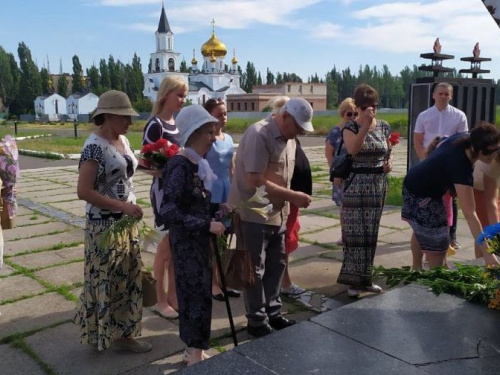 В Авдеевке вспомнили жертв войны (ФОТО)