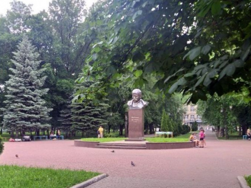 Что думают авдеевцы о первом общегородском семейном празднике Family day