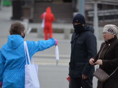 Поліція Донеччини збільшила кількість мобільних груп, які контролюють дотримання карантину