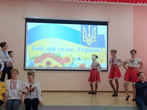 В Авдіївці пройшов фестиваль української пісні "Тобі мій голос, Україно"