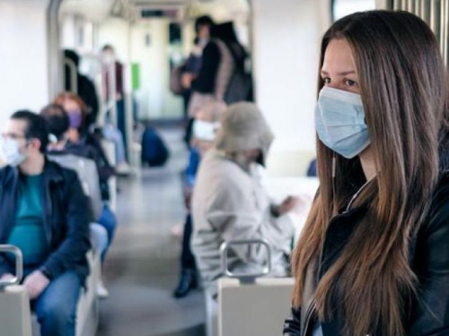 Верховная Рада ввела штрафы для владельцев бизнеса за отсутствие масок