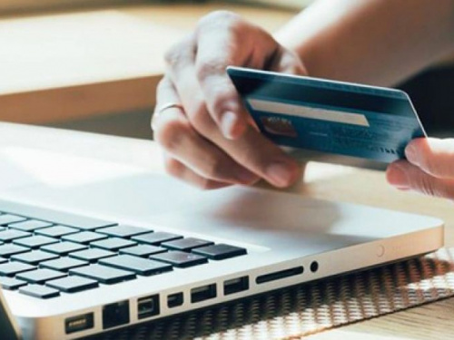 Авдеевцам на заметку: сегодня ночью в Приватбанке временно отключат сервер