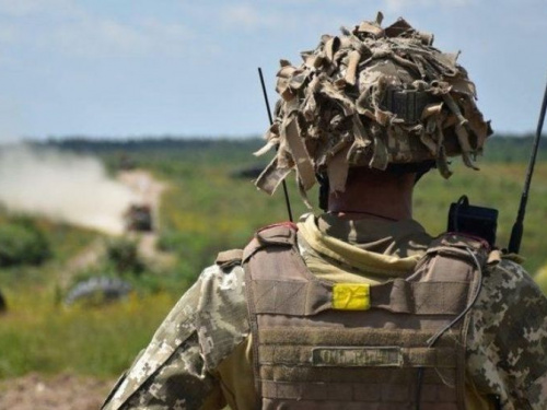 На Донбасі  бойовики застосували гранатомети