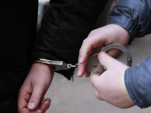 Житель Авдеевки попался с наркотиками