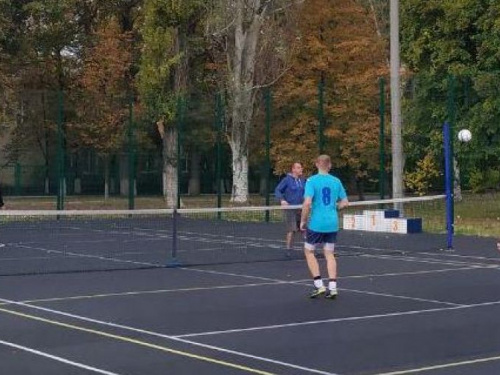 В Авдеевке состоялся турнир по футболтеннису: фоторепортаж