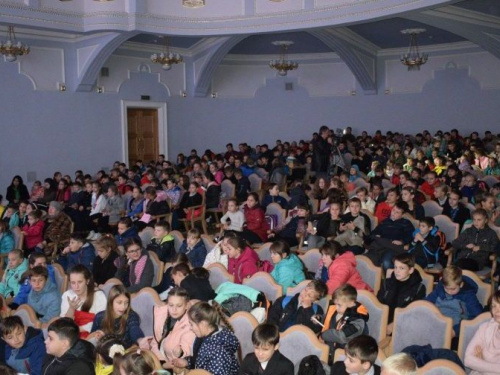 На Донбас чекає нове «ARTПЕРЕМИР’Я»