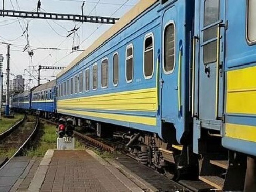 Из Киева в Авдеевку и обратно: нардеп Магомедов сообщил о пуске поезда между городами