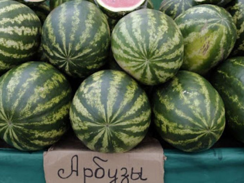 В Авдеевке решили, где будут торговать овощами и фруктами