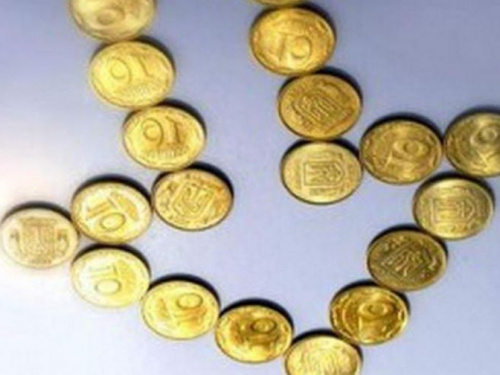 Гривня девальвувала за рік на 19%
