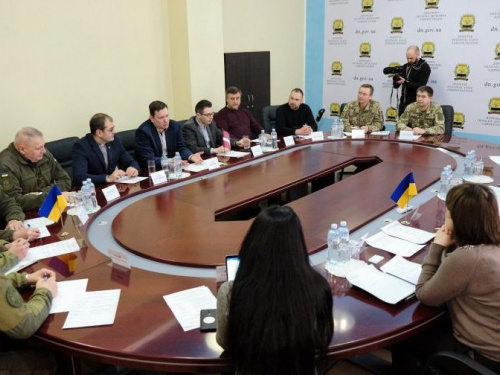Латвия готова открыть в Донецкой области консульство и авиарейс