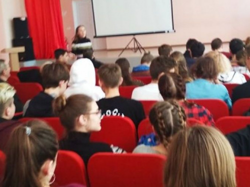 Авдеевских детей учили, как не прогадать с профессией