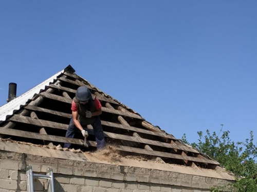 В Авдеевке с каждым днем становится все больше восстановленных домов (ФОТО)